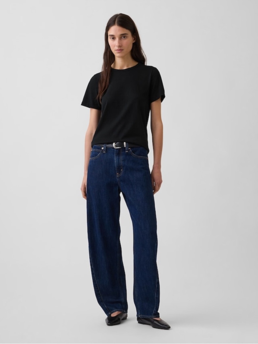 GAP Black Short Sleeve Crewneck Tee